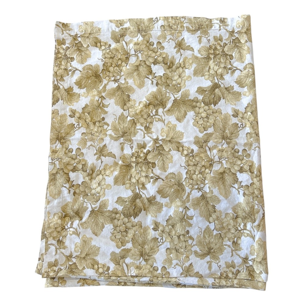 Williams Sonoma Tablecloth 56" X 72" Linen & Cotton Yellow Grapes French Country - Picture 2 of 8